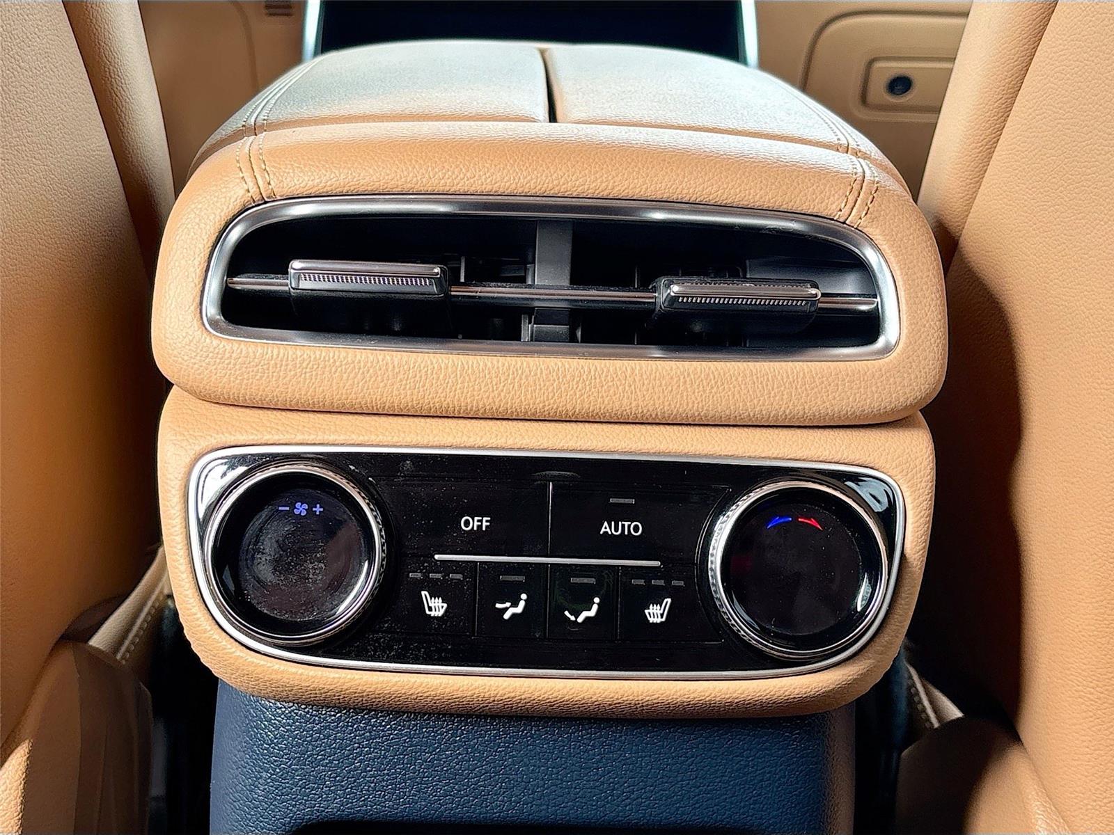 2022 Genesis GV80 Advanced +