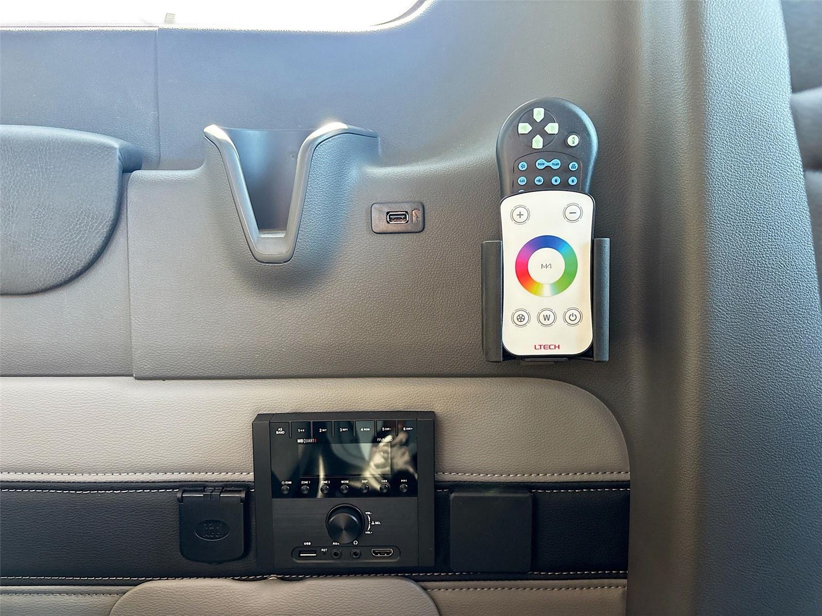 2025 Ford Transit 9 Passenger Waldoch Landmark XL Waldoch Landmark