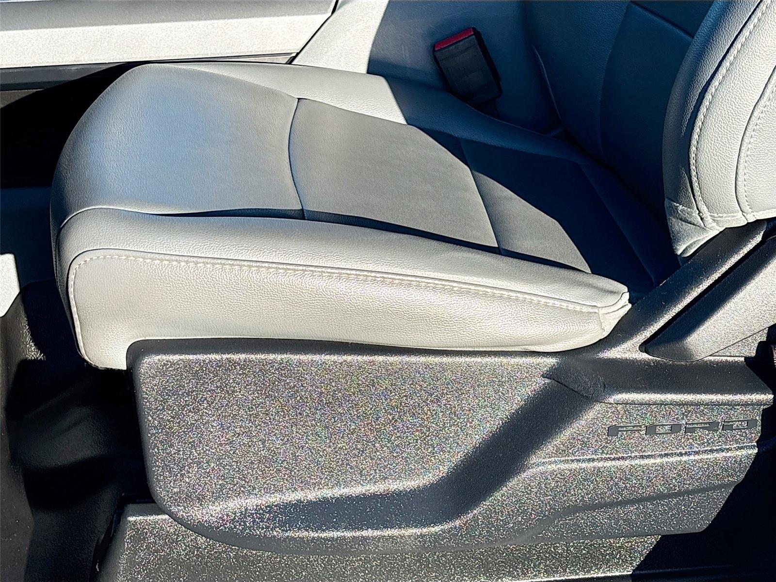 2022 Ford F-150 Lightning Pro