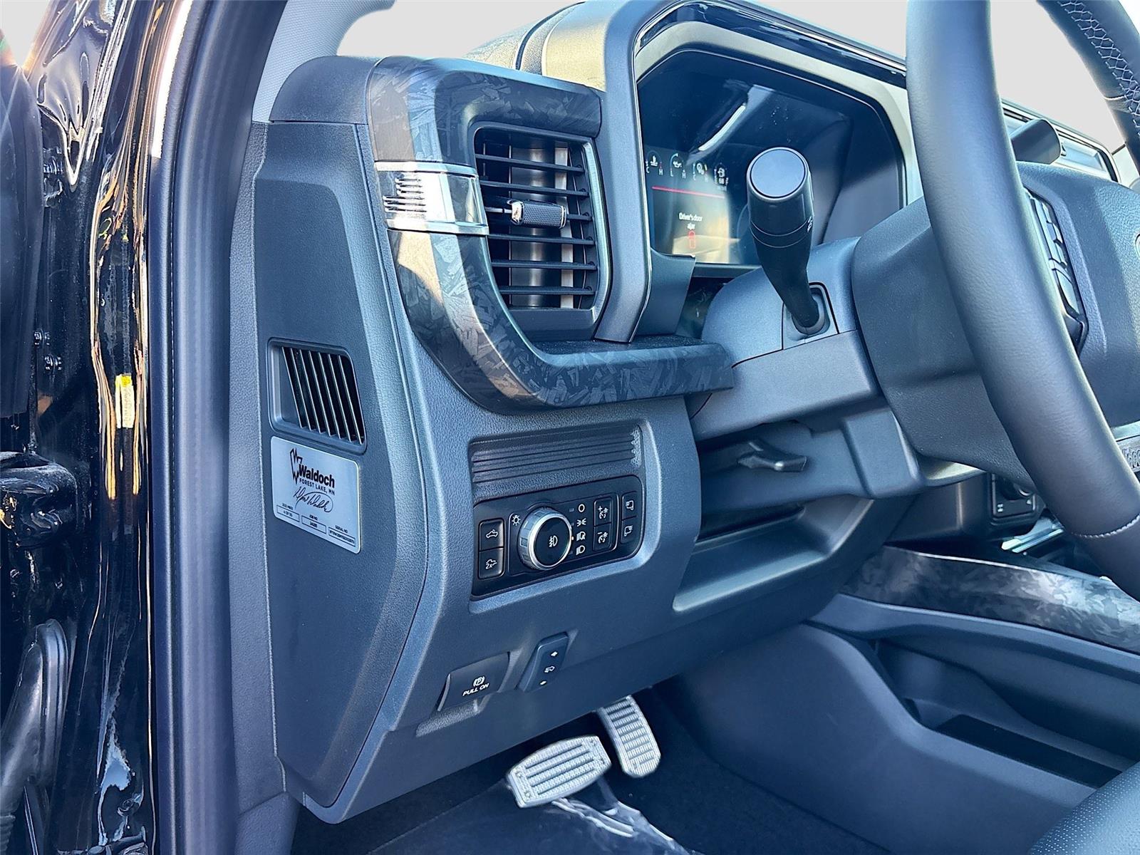 2025 Ford Super Duty F-250 SRW LARIAT Waldoch M80X