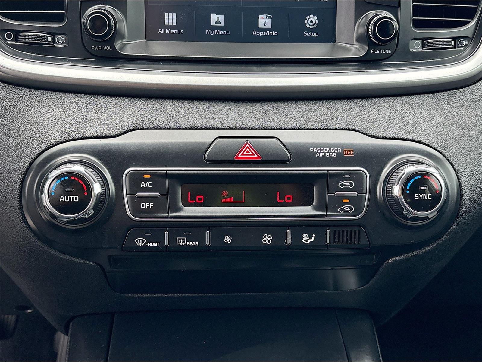 2019 Kia Sorento LX V6