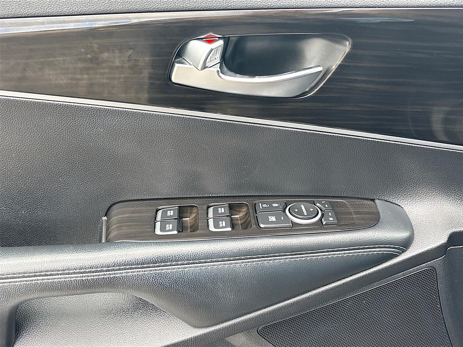 2019 Kia Sorento LX V6