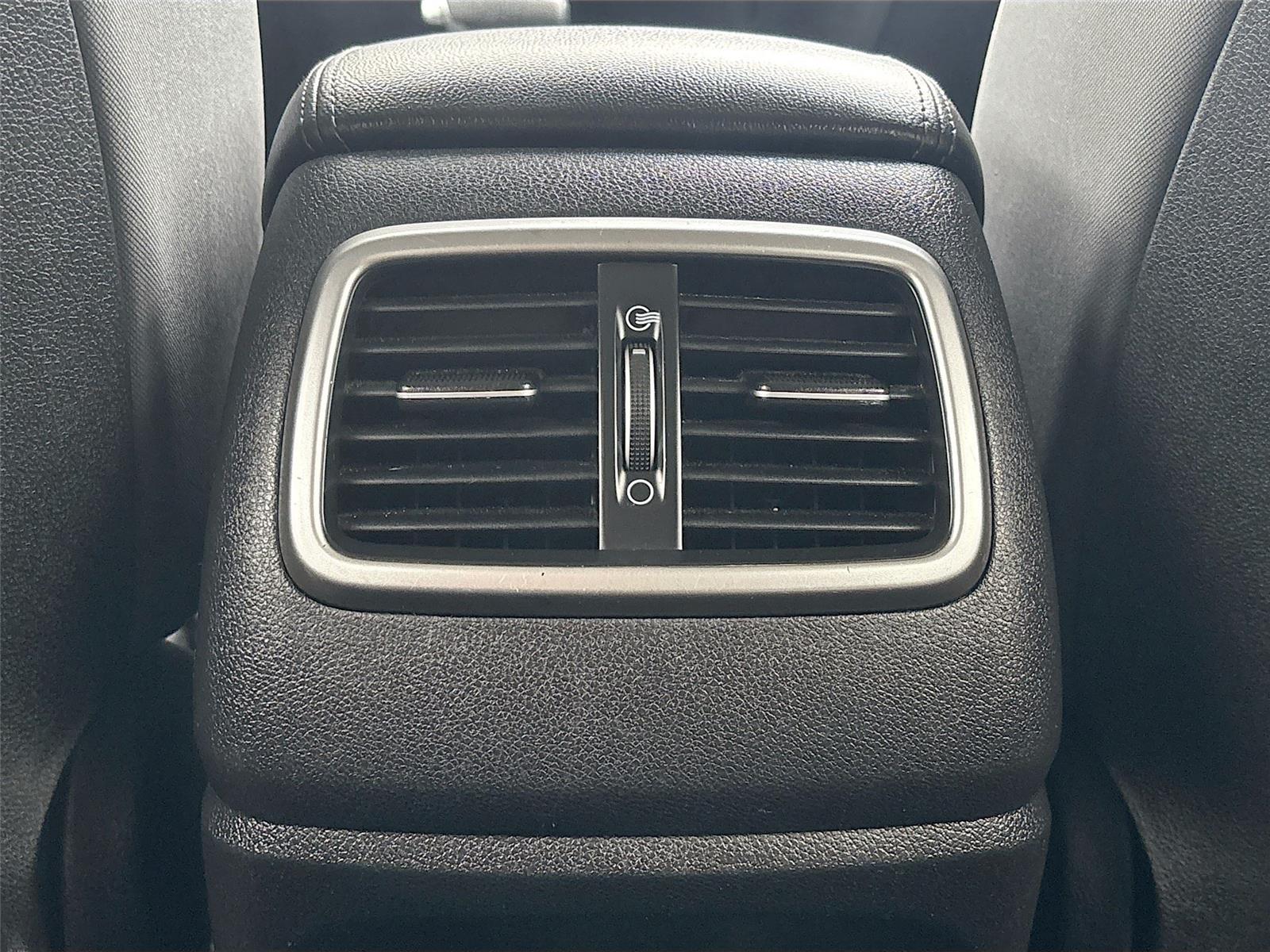 2019 Kia Sorento LX V6