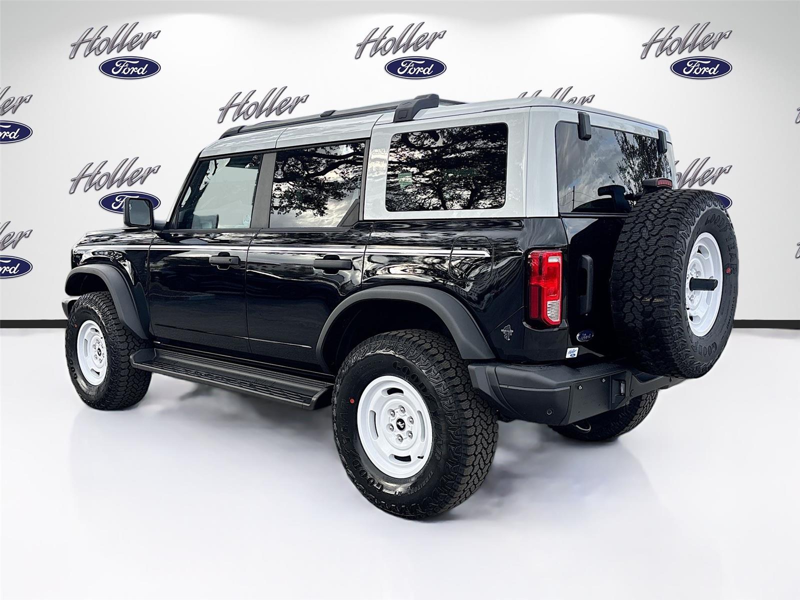2025 Ford Bronco Heritage First Edition photo 3