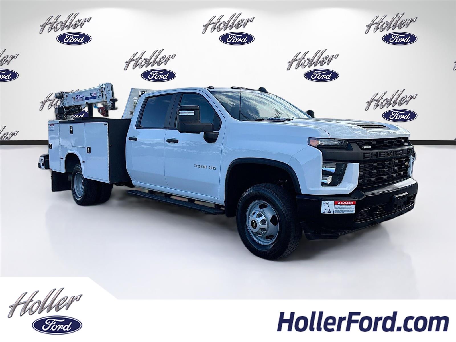 2023 Chevrolet Silverado 3500HD CC Work Truck