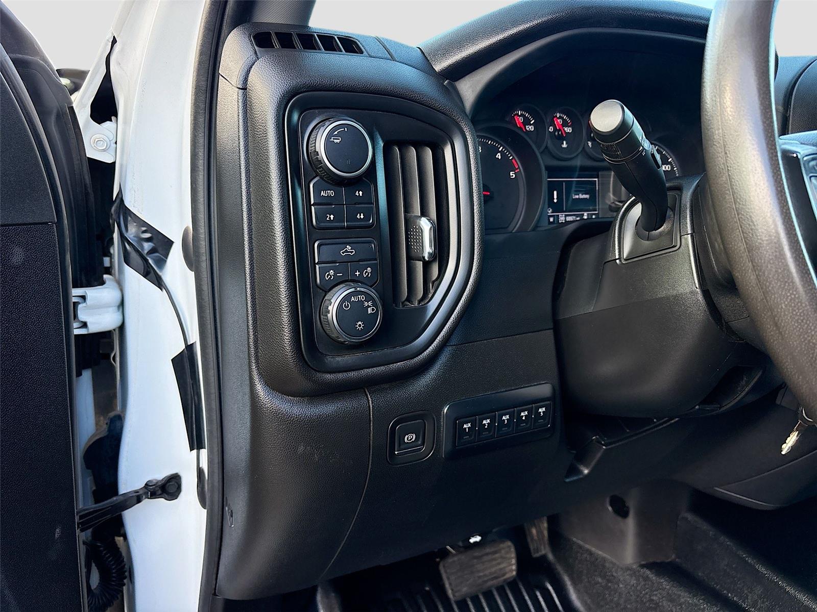 2023 Chevrolet Silverado 3500HD CC Work Truck