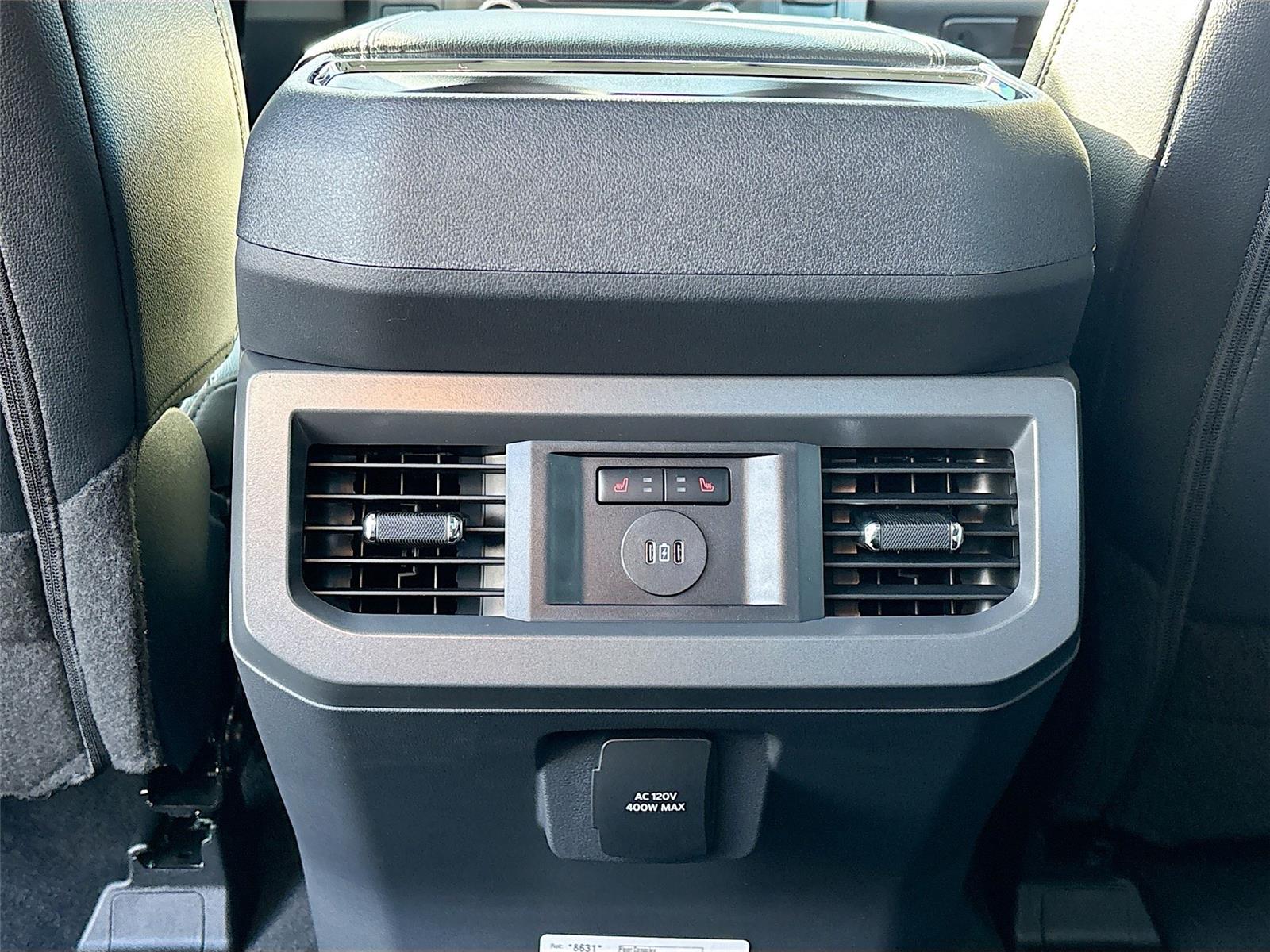 2026 Ford Super Duty F-350 SRW LARIAT