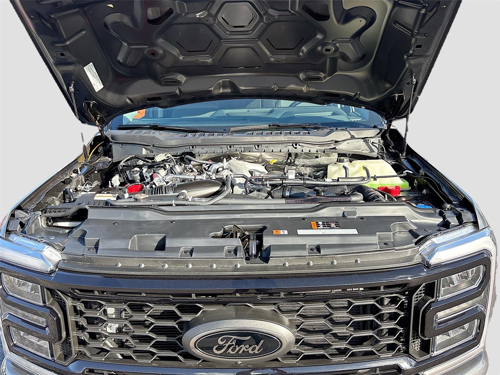 2026 Ford Super Duty F-350 SRW LARIAT