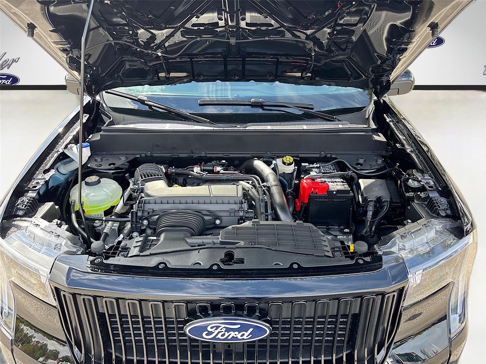 2026 Ford Maverick Lobo Standard