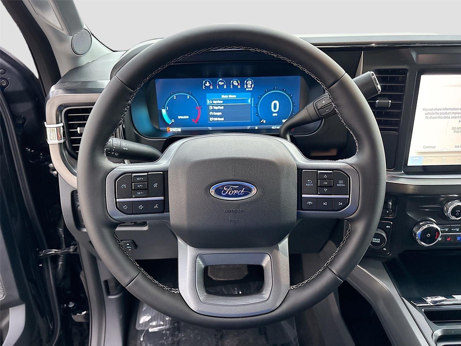 2026 Ford Super Duty F-350 SRW LARIAT