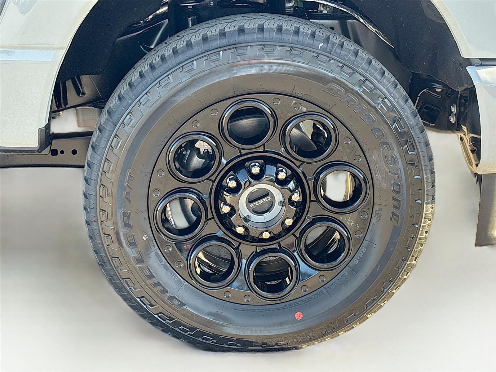 2025 Ford Super Duty F-250 SRW LARIAT