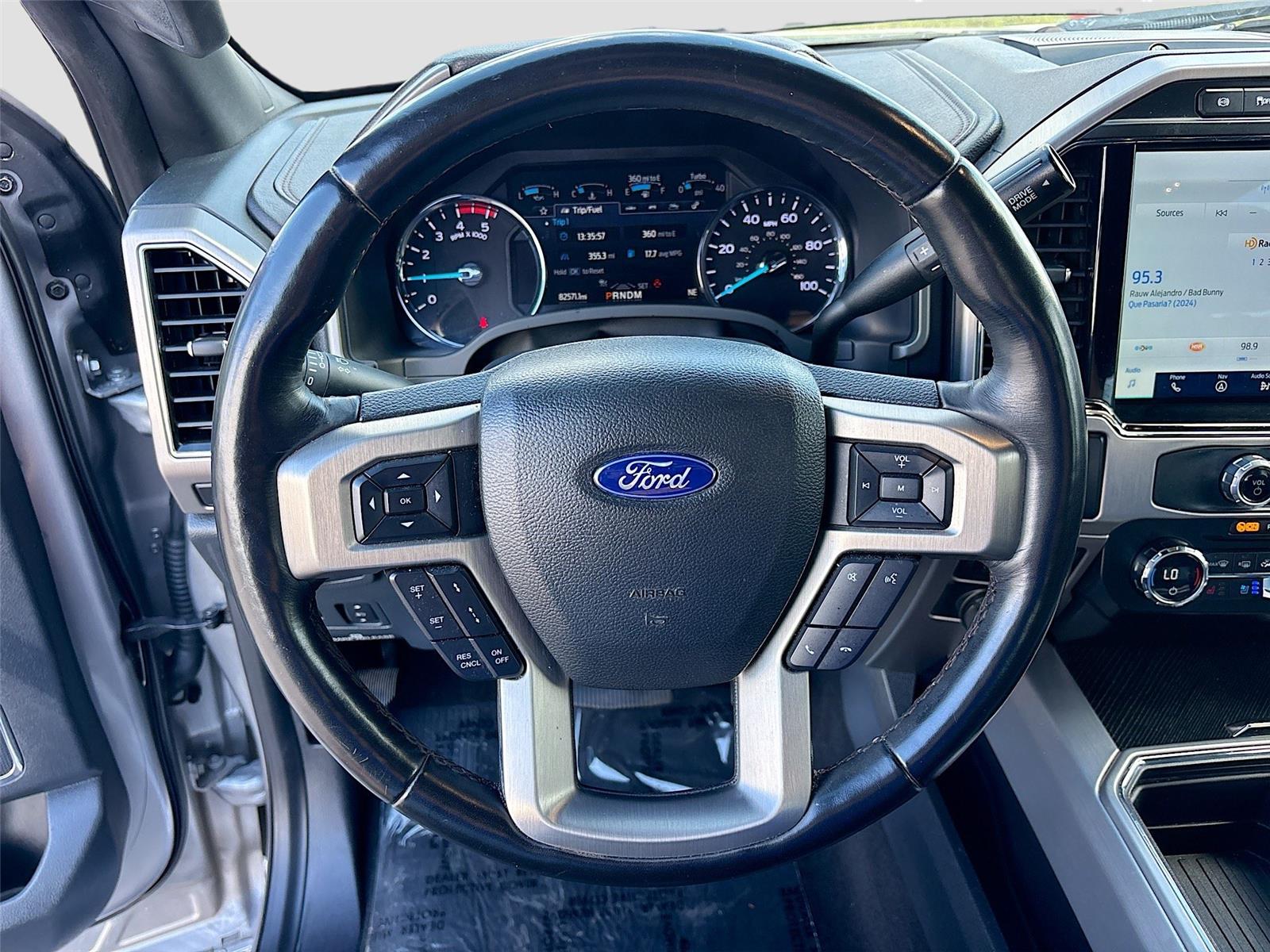 2022 Ford Super Duty F-250 SRW Platinum