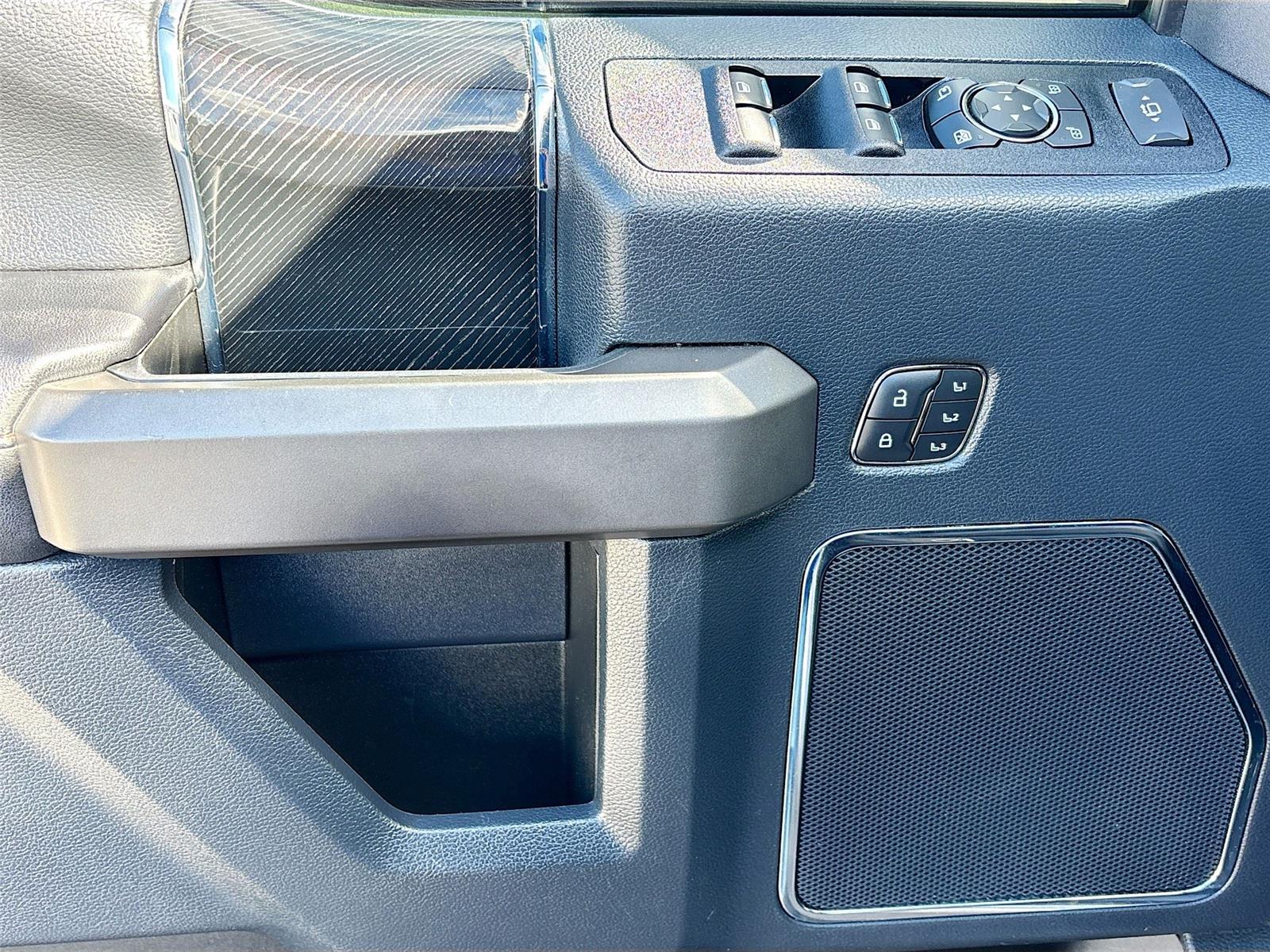 2022 Ford Super Duty F-250 SRW Platinum