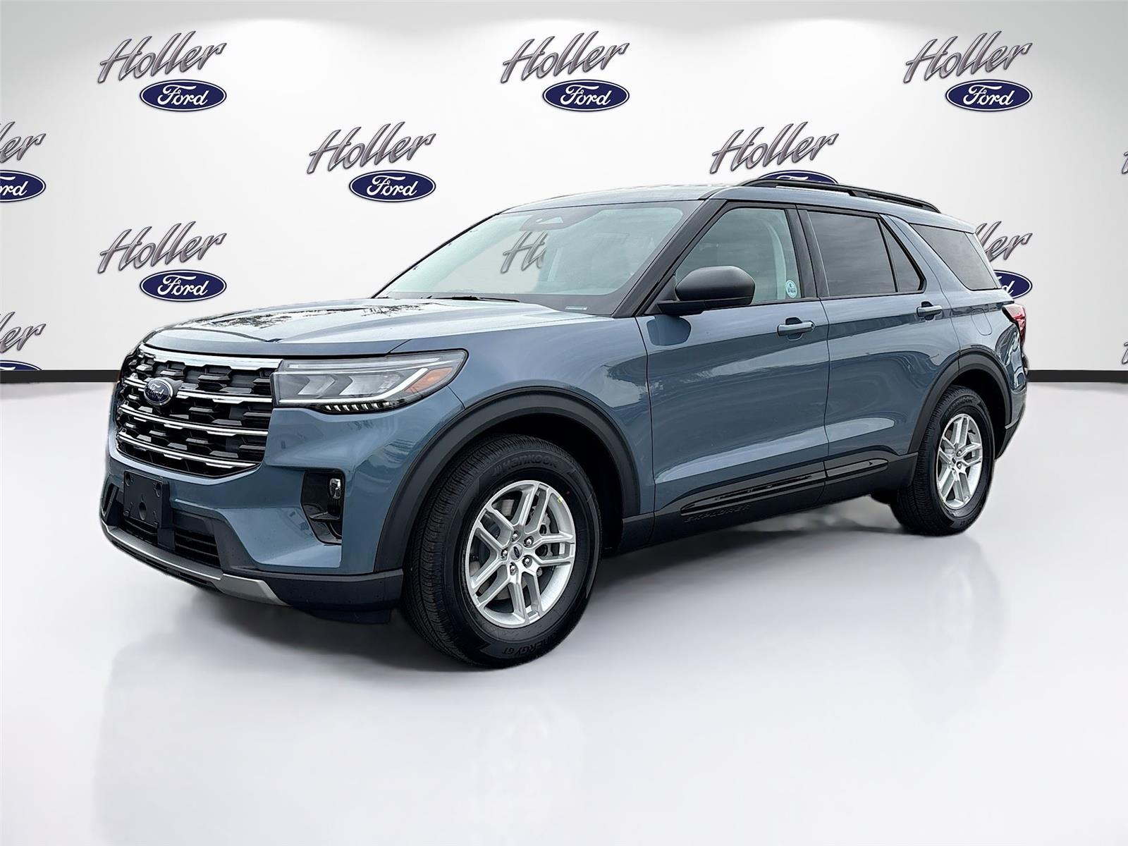 2026 Ford Explorer Active w/100A Pkg