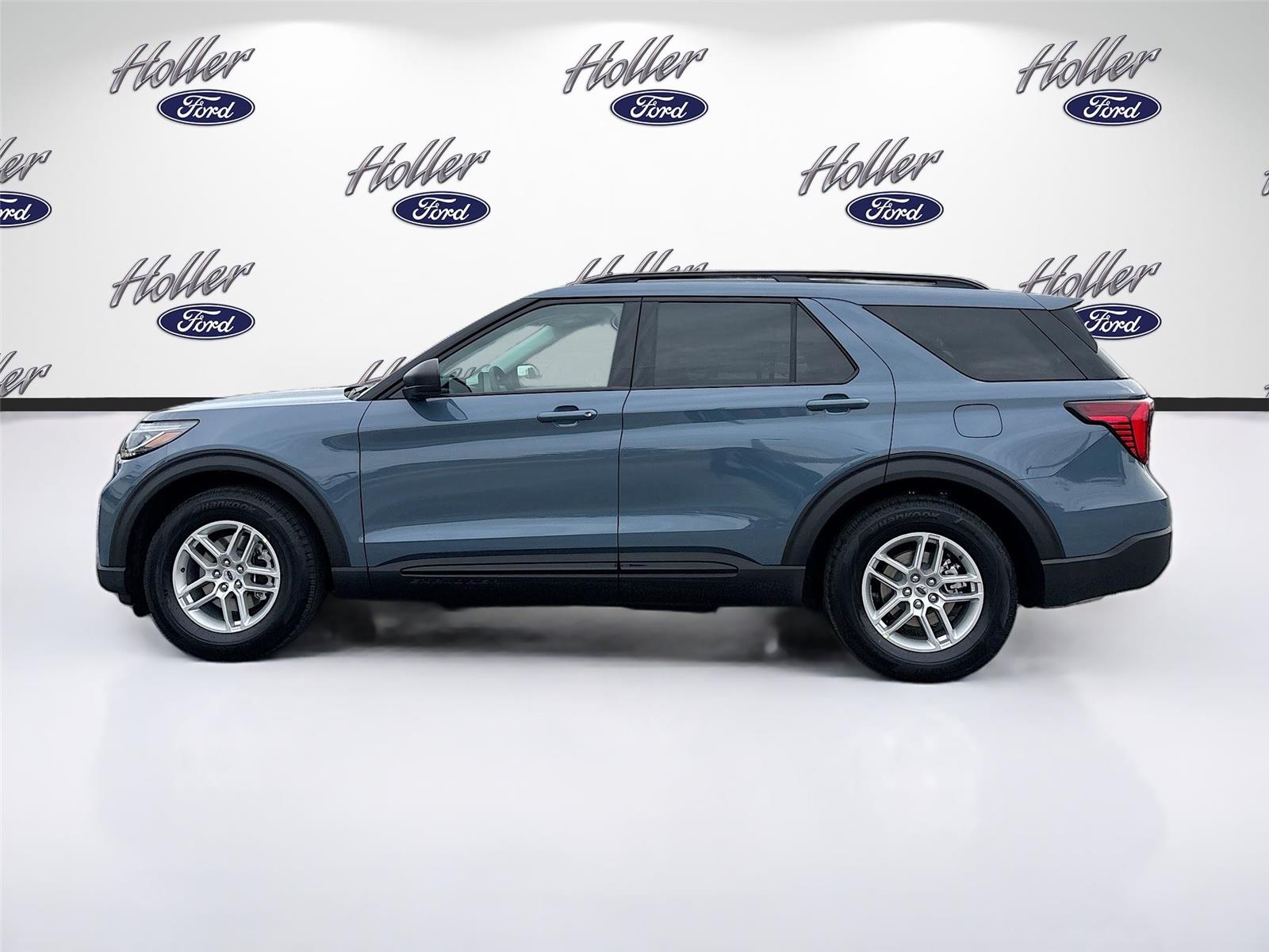 2026 Ford Explorer Active w/100A Pkg
