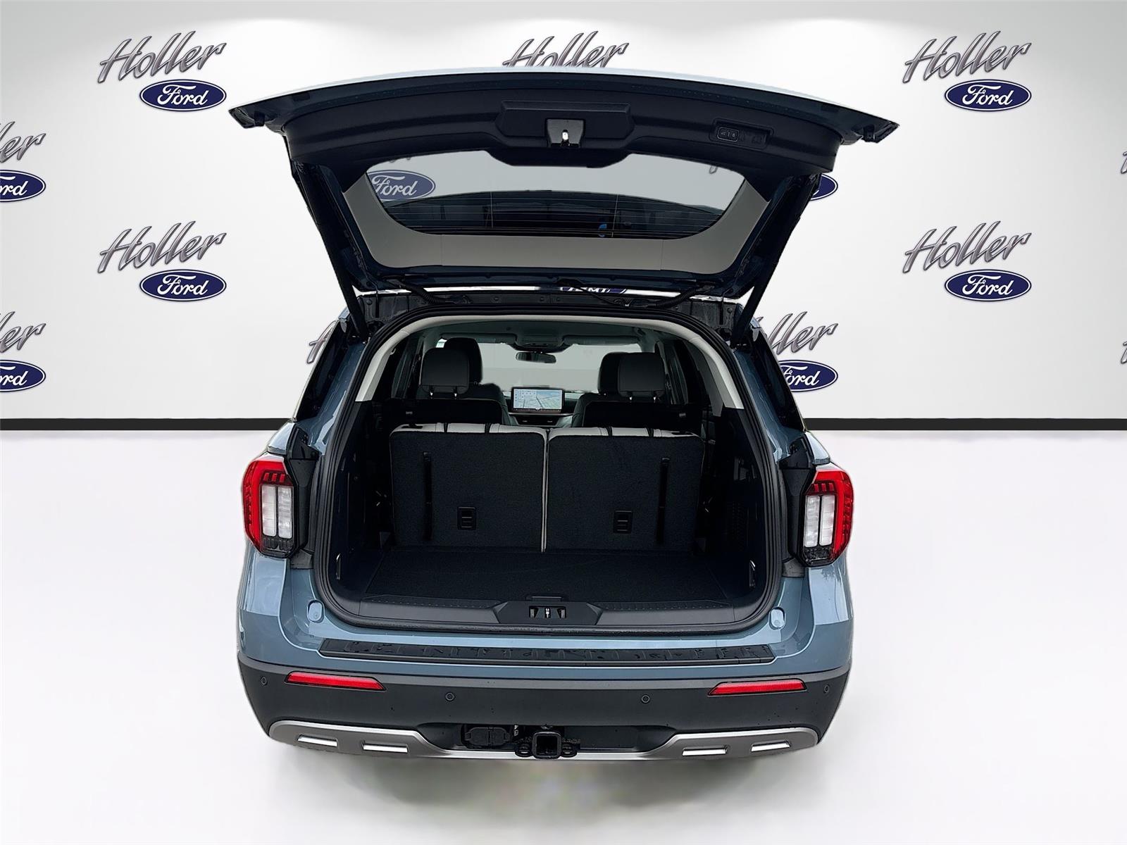 2026 Ford Explorer Active w/100A Pkg