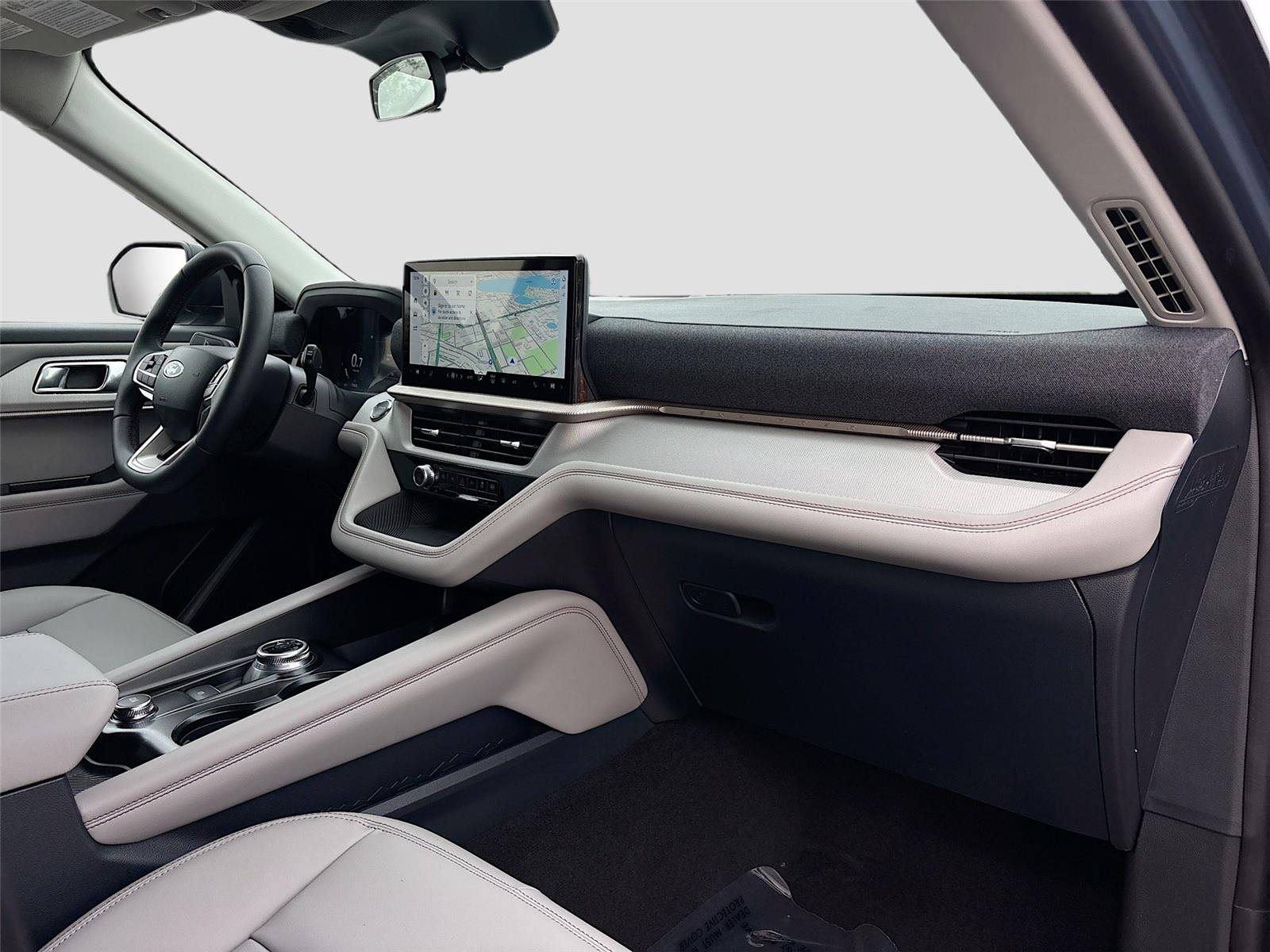 2026 Ford Explorer Active w/100A Pkg