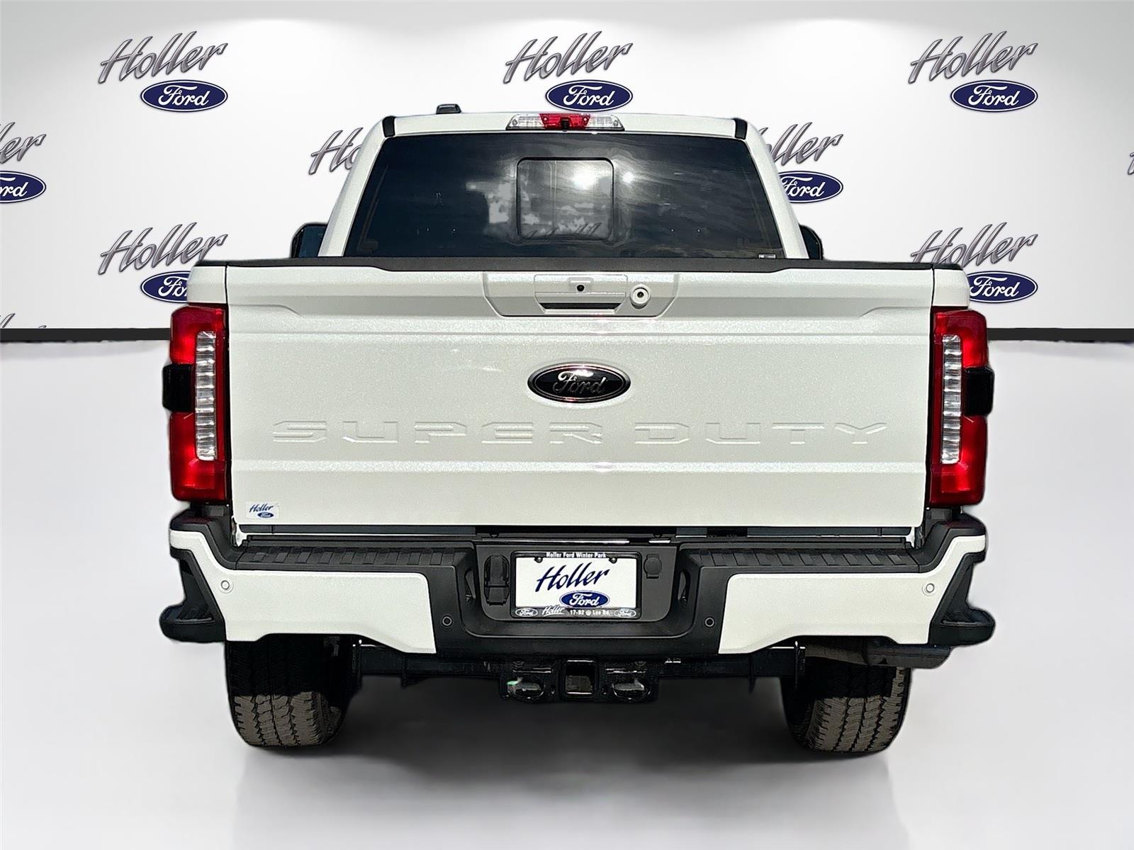 2026 Ford Super Duty F-350 SRW LARIAT