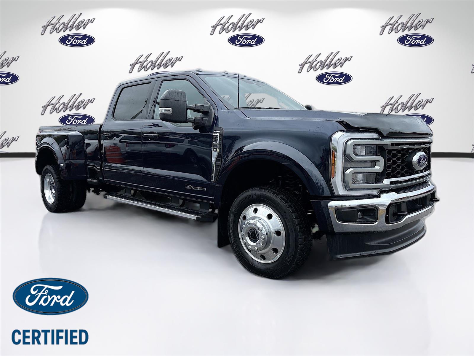 2024 Ford Super Duty F-450 DRW LARIAT