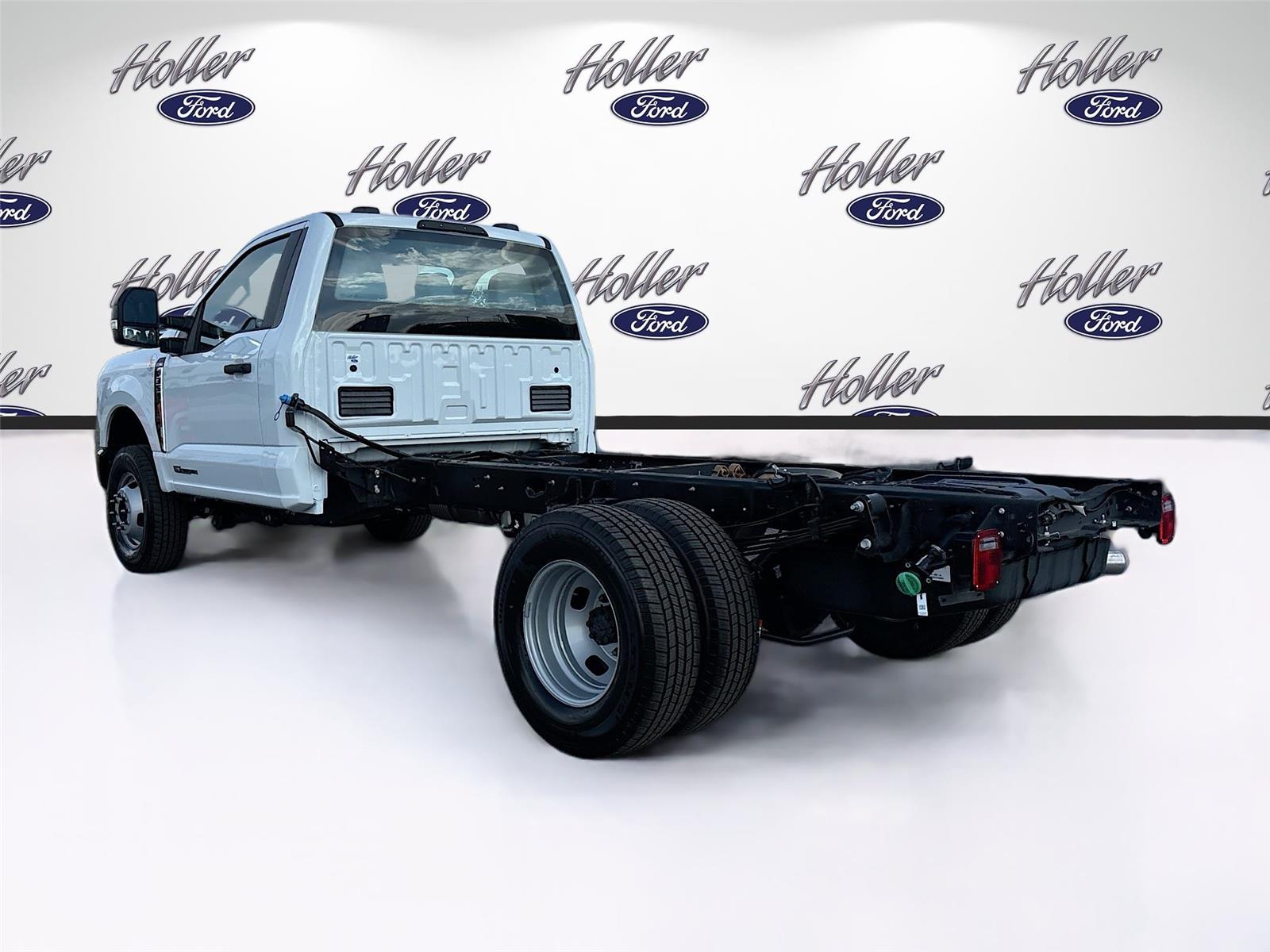 2026 Ford Super Duty F-350 DRW XL