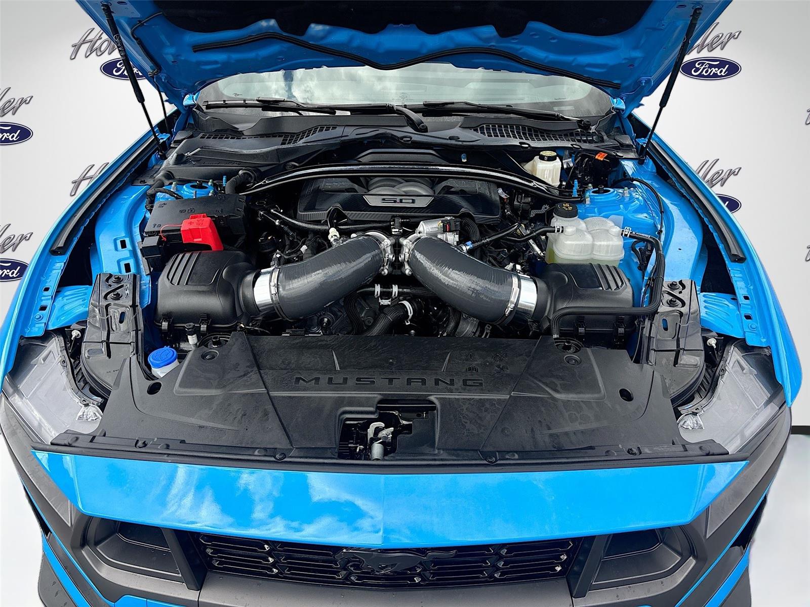 2025 Ford Mustang Dark Horse
