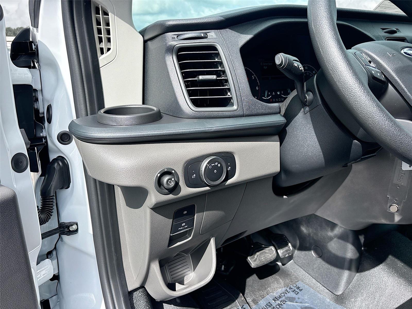 2025 Ford Transit Cargo Van