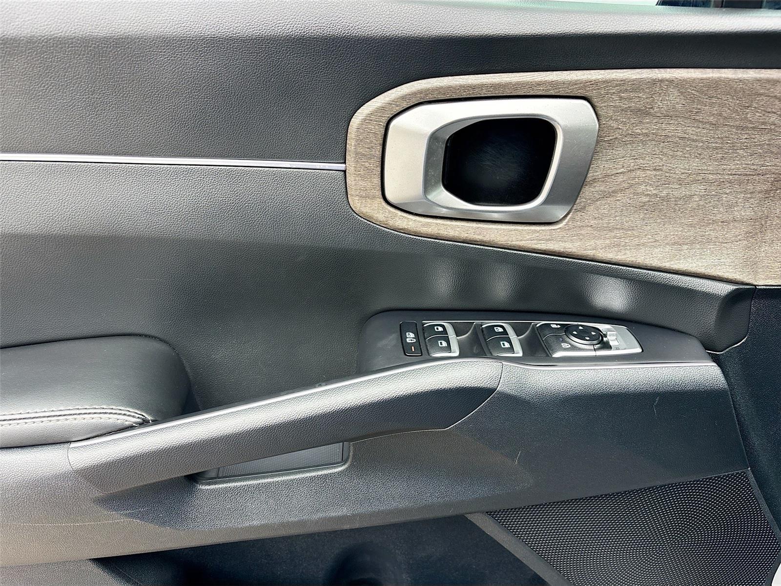 2023 Kia Sorento X-Line EX