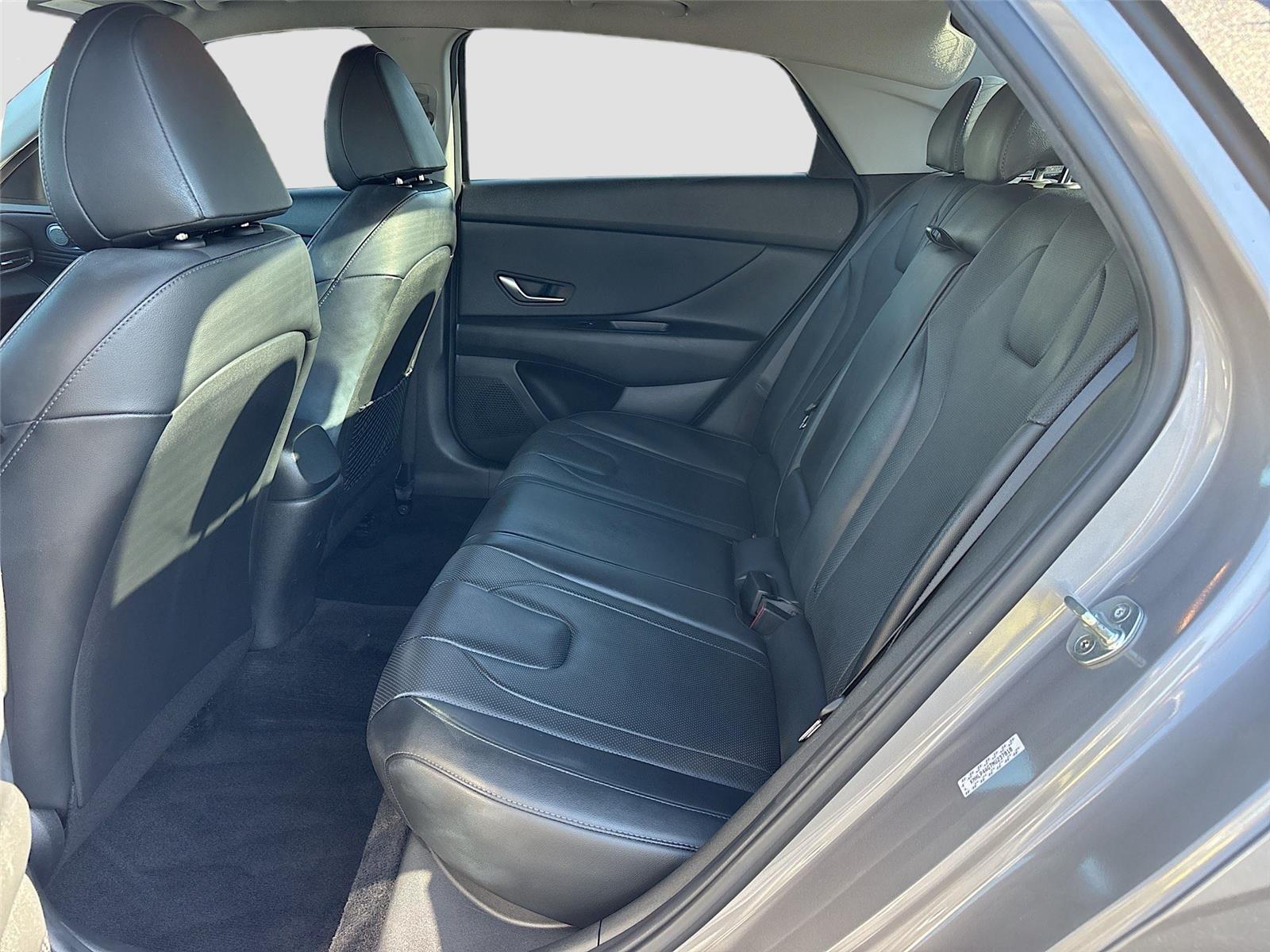 2022 Hyundai Elantra Limited