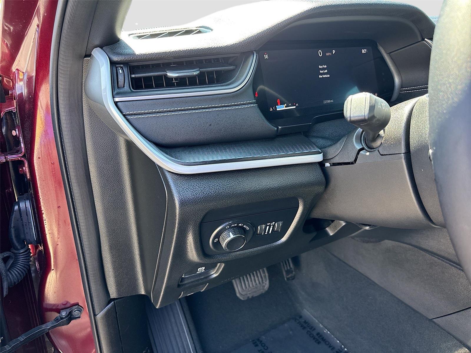 2024 Jeep Grand Cherokee Laredo X