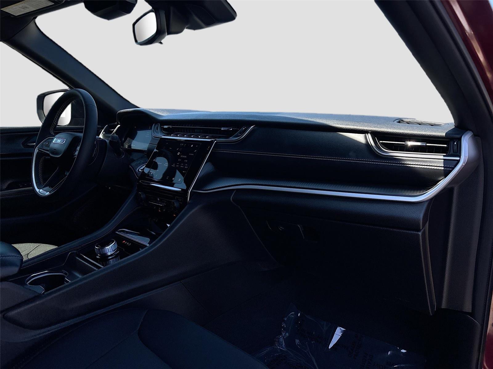 2024 Jeep Grand Cherokee Laredo X