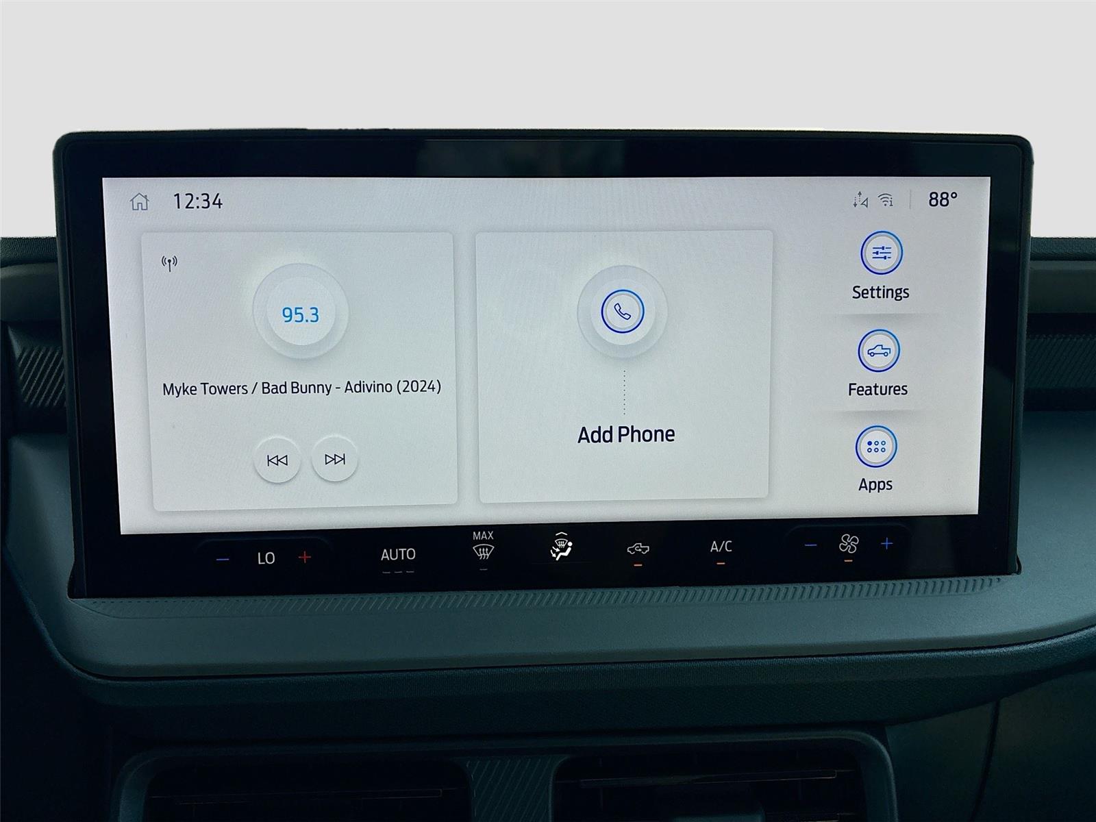 2026 Ford Maverick XL