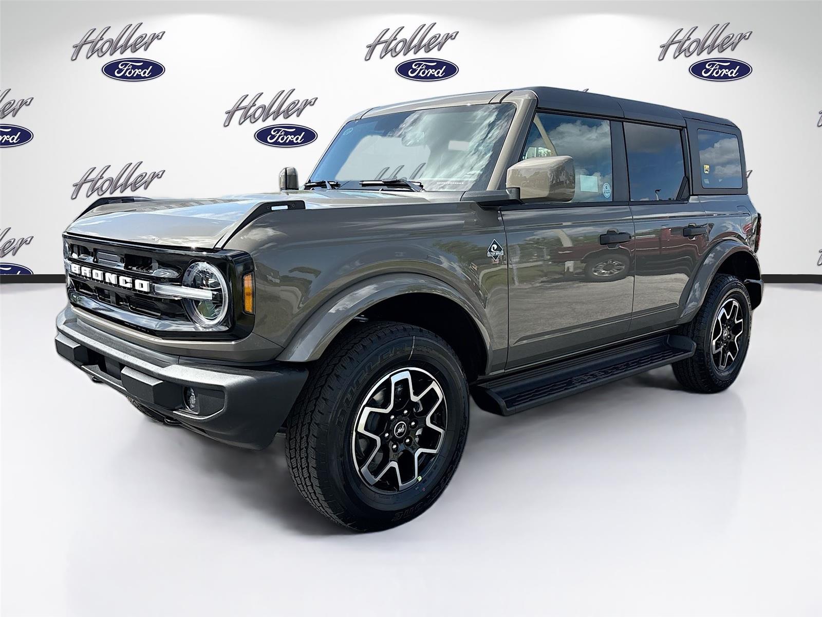 2026 Ford Bronco Outer Banks
