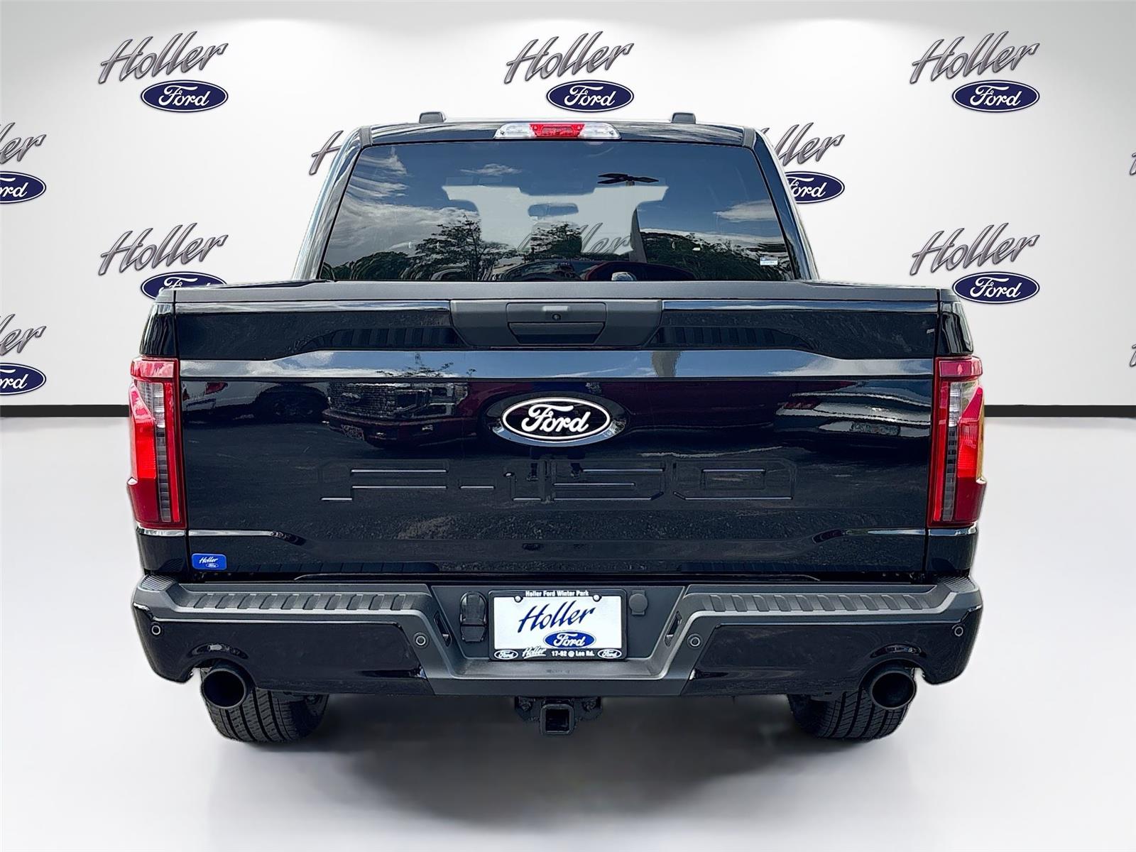 View vehicle photo 7