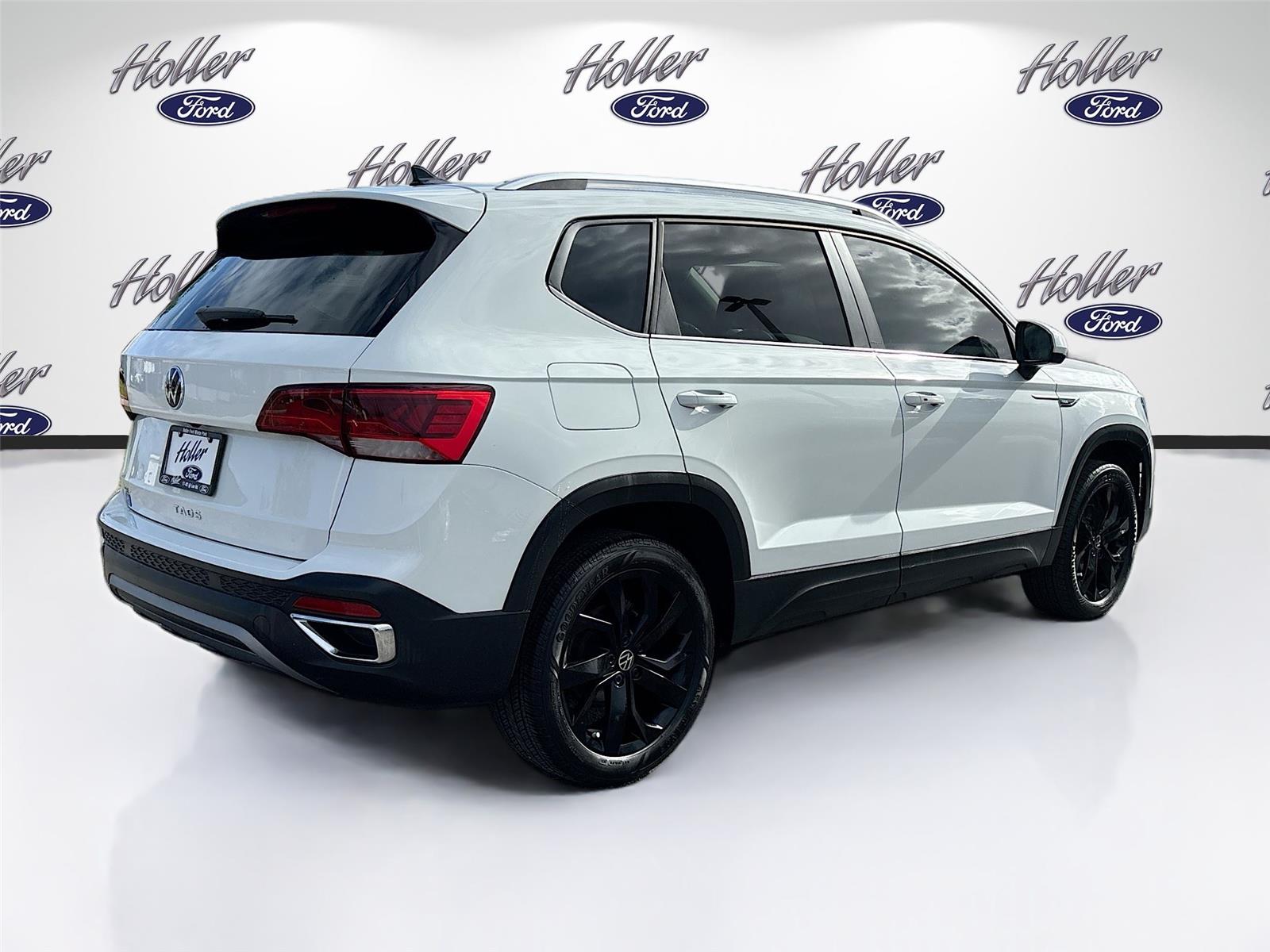 2024 Volkswagen Taos SE