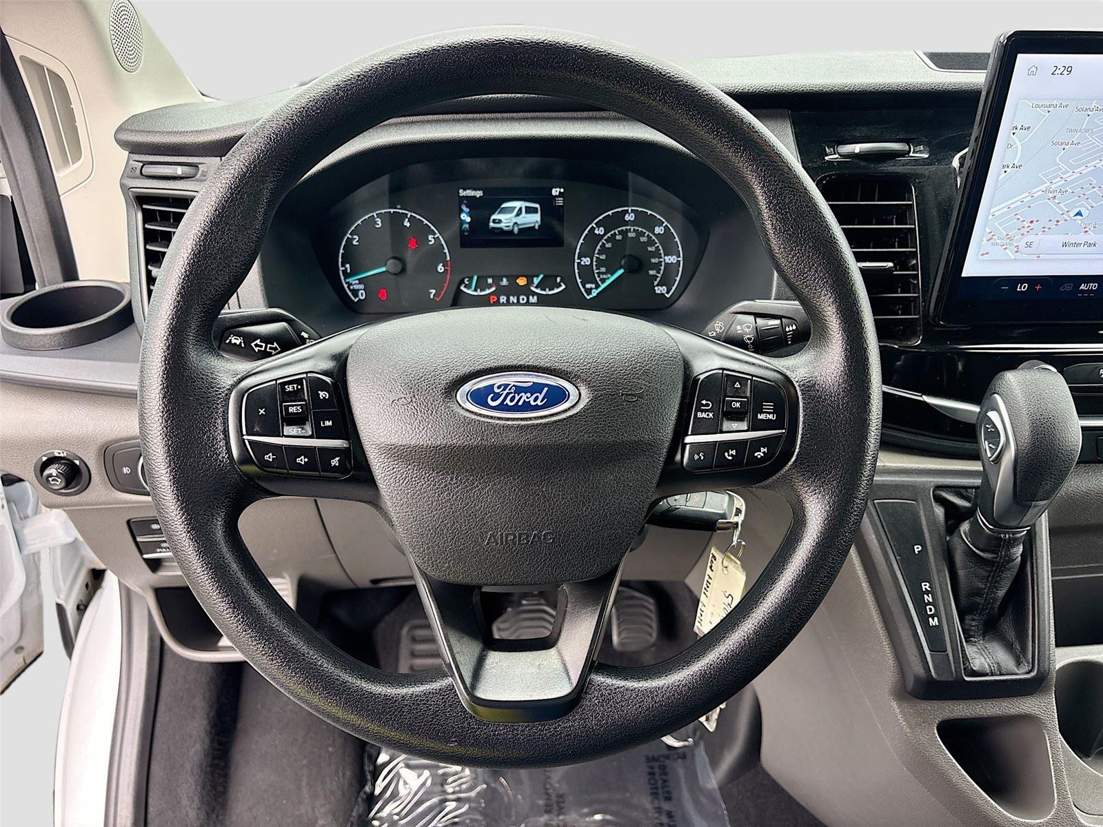 2023 Ford Transit Passenger Wagon XLT