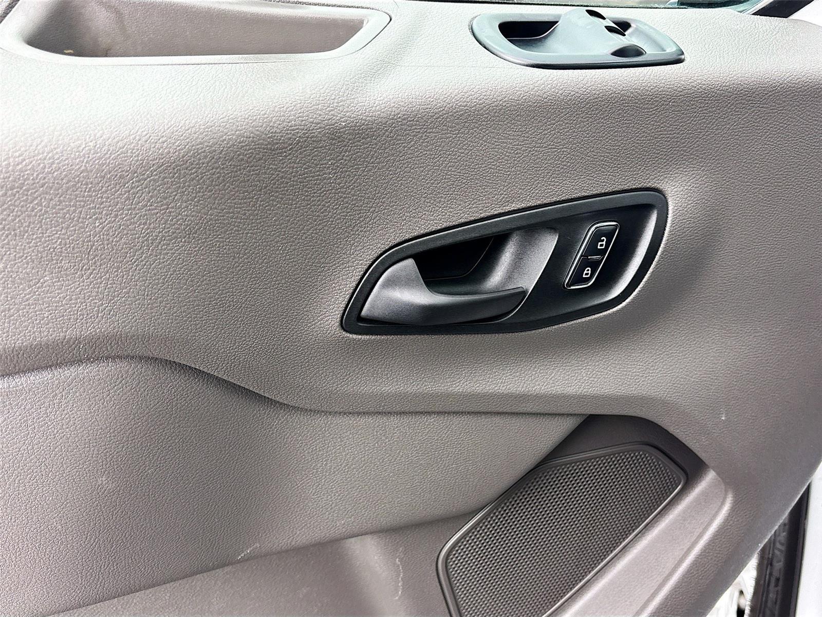 2023 Ford Transit Passenger Wagon XLT