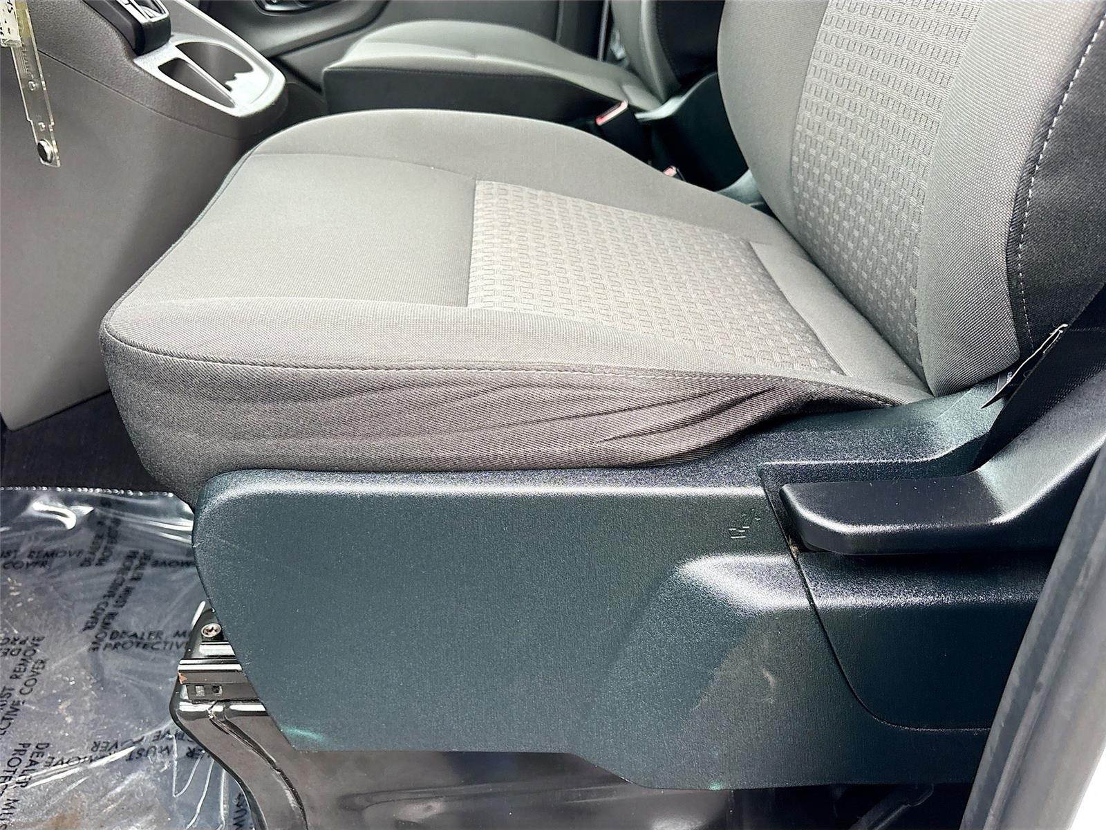 2023 Ford Transit Passenger Wagon XLT