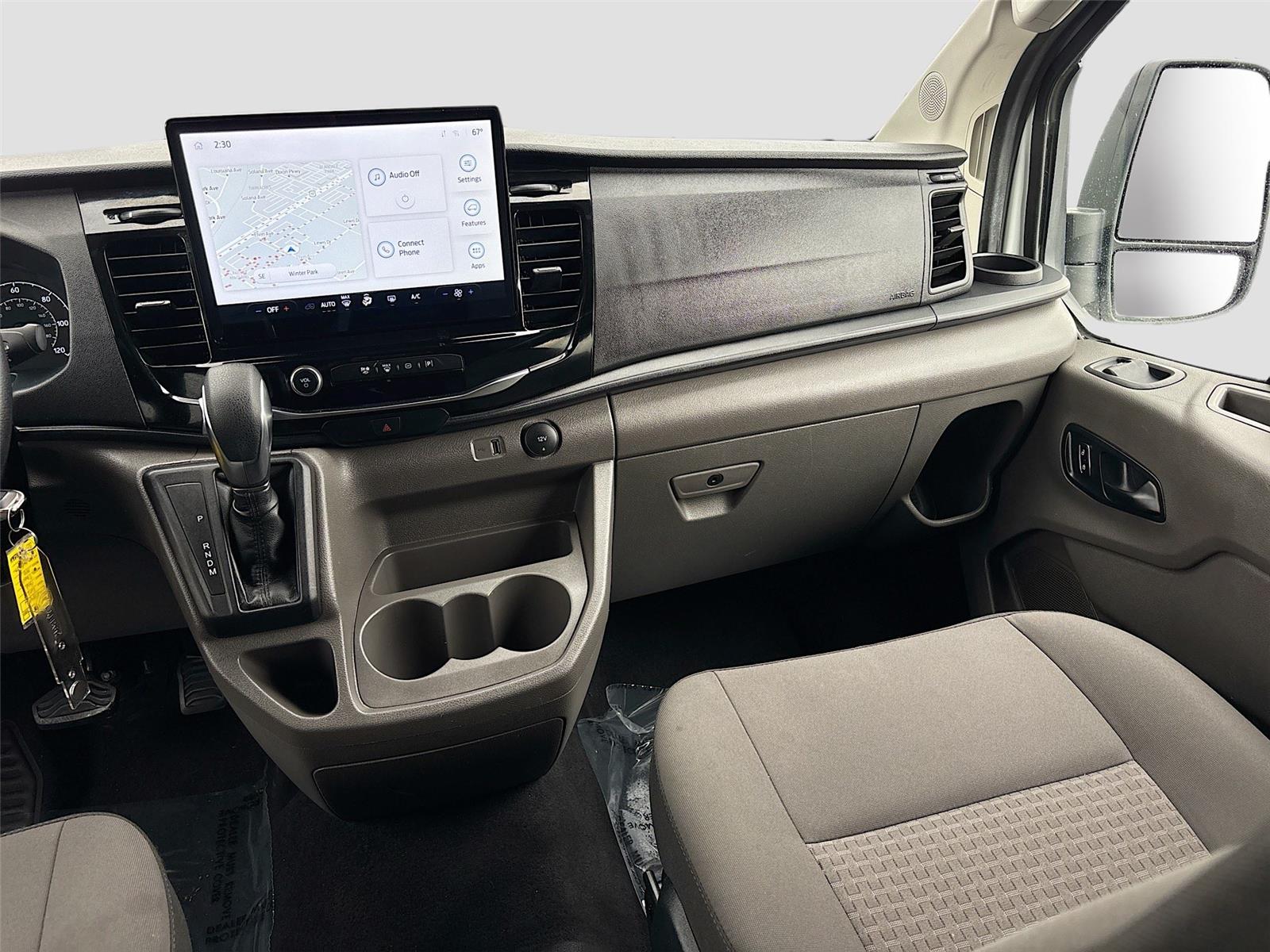 2023 Ford Transit Passenger Wagon XLT