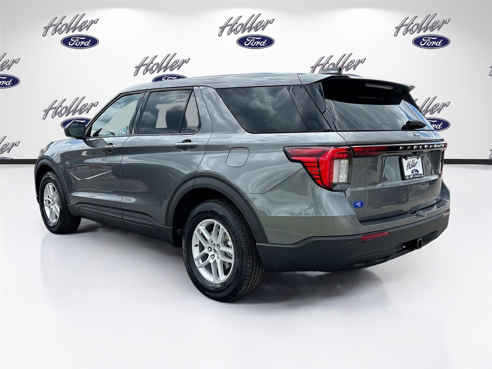 2026 Ford Explorer Active w/100A Pkg