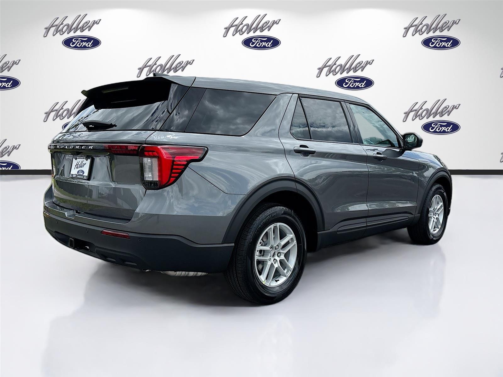 2026 Ford Explorer Active w/100A Pkg