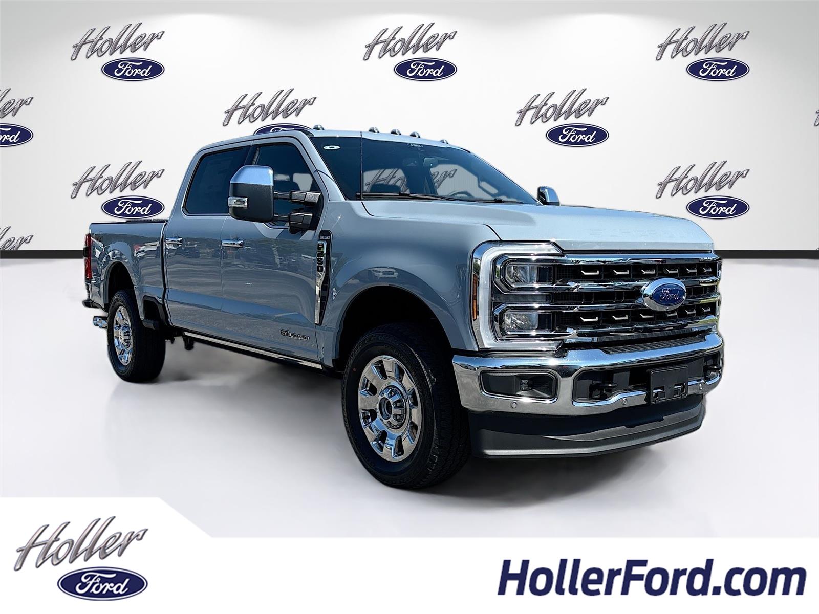 Glacier Gray Metallic Tri-Coat 2026 Ford F-250 Super Duty King Ranch Crew Cab 4WD Pickup Truck Four-Wheel Drive Automatic