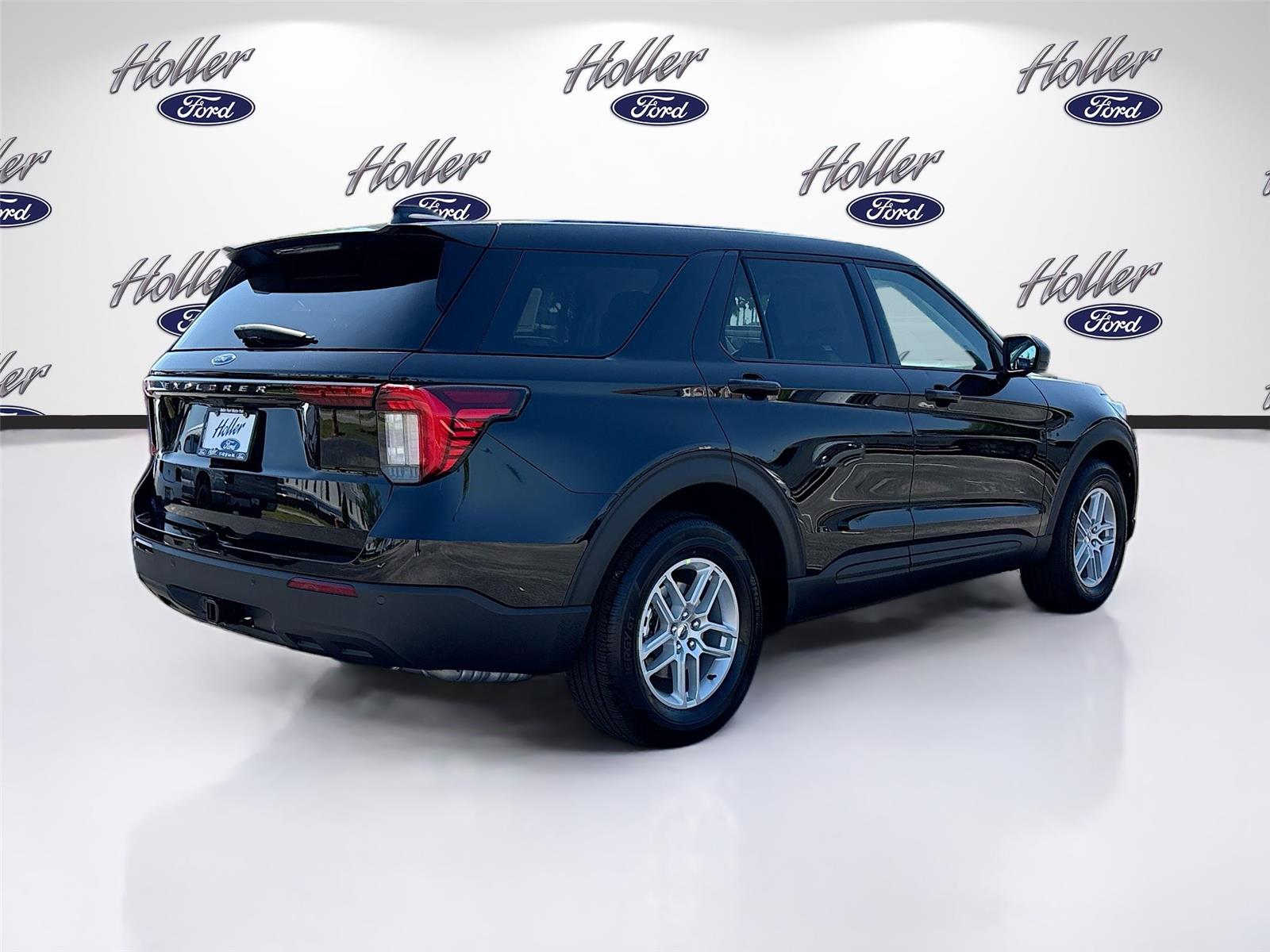 2026 Ford Explorer Active w/100A Pkg