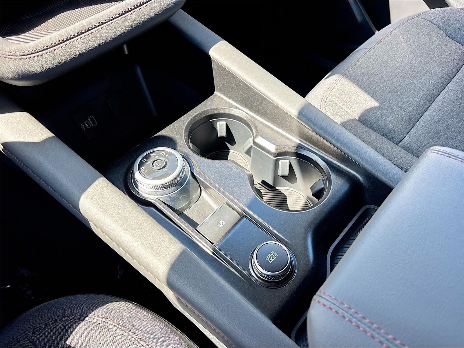 2026 Ford Explorer Active w/100A Pkg