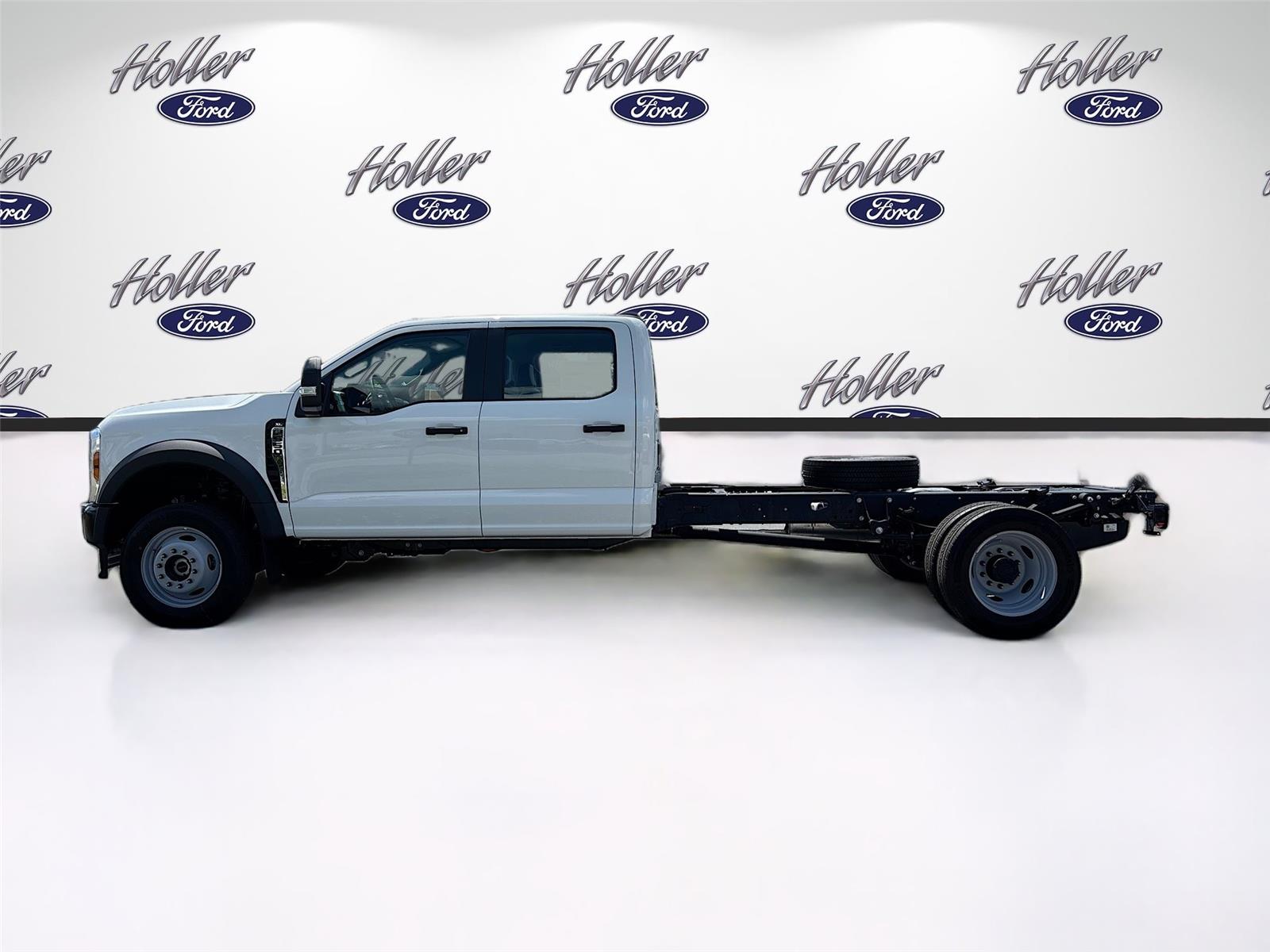 2026 Ford Super Duty F-550 DRW XL