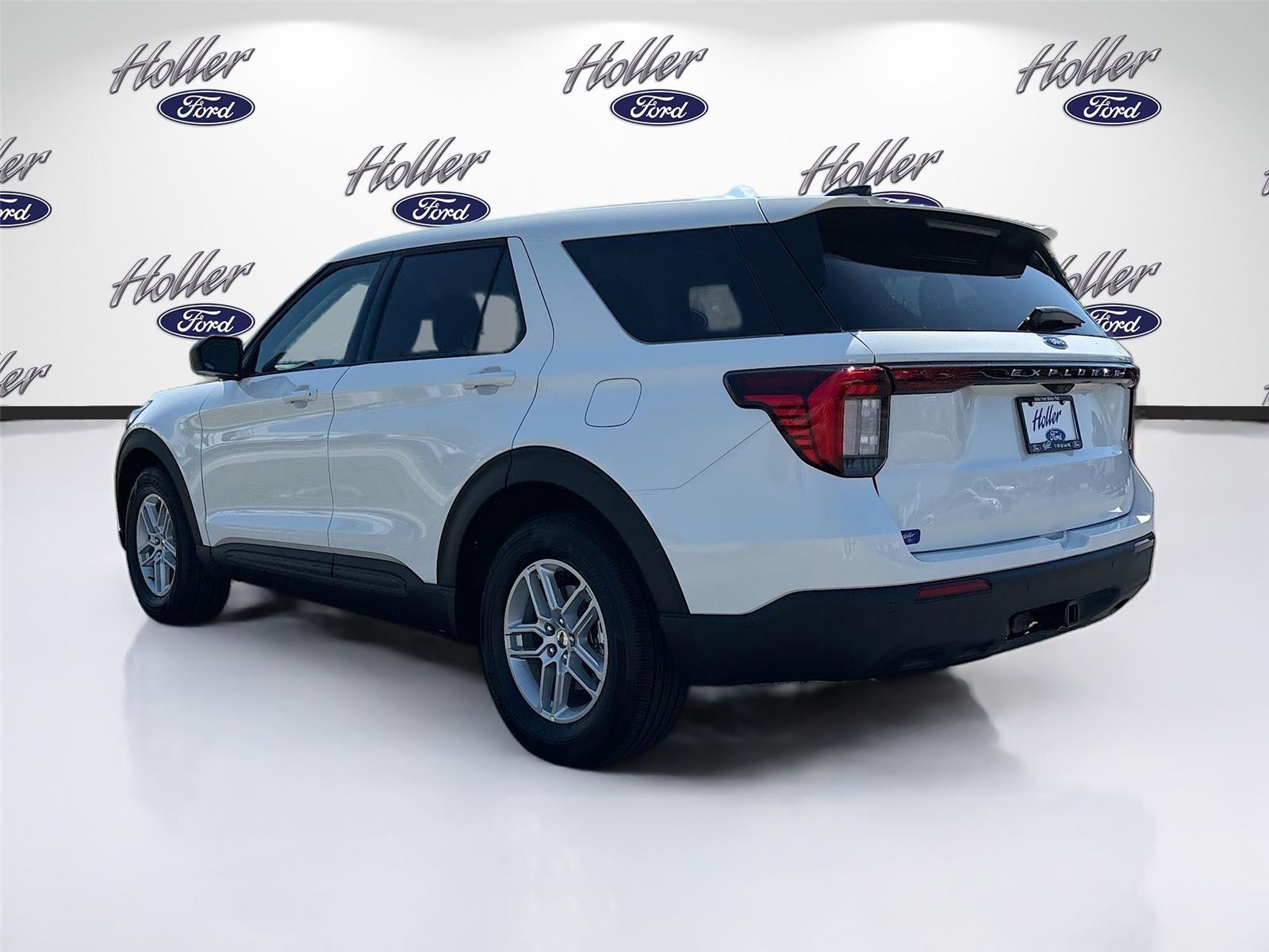 2026 Ford Explorer Active w/100A Pkg