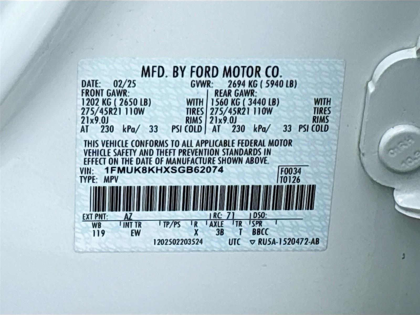2025 Ford Explorer ST-Line