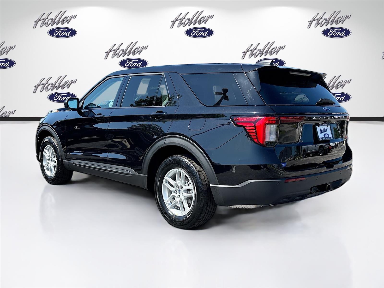 2026 Ford Explorer Active w/100A Pkg