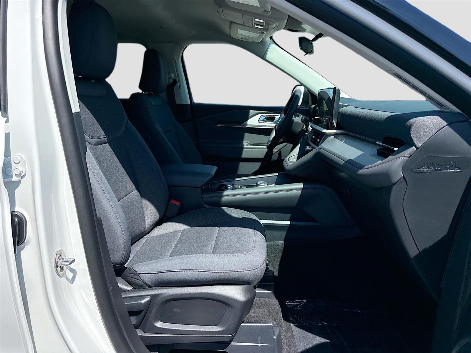 2026 Ford Explorer Active w/100A Pkg