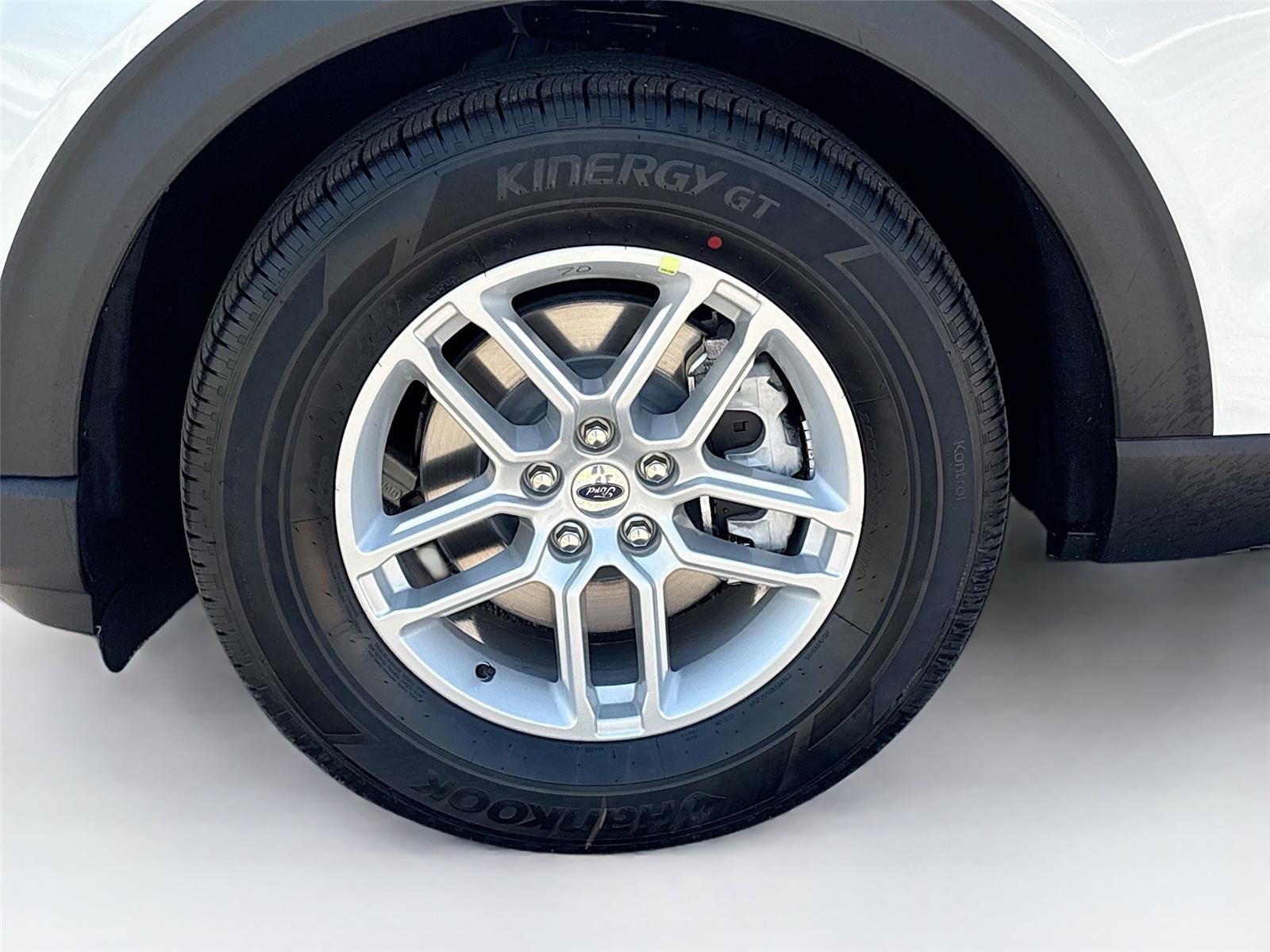 2026 Ford Explorer Active w/100A Pkg