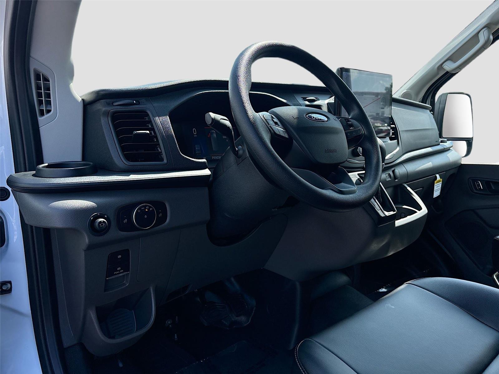 2026 Ford Transit Passenger Wagon XL